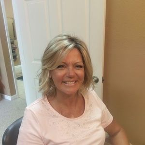 Meet your Posher, Linda